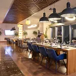 Dedeman Convention Center Hotel 5*