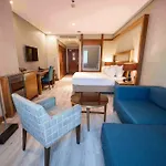Dedeman Convention Center 5*