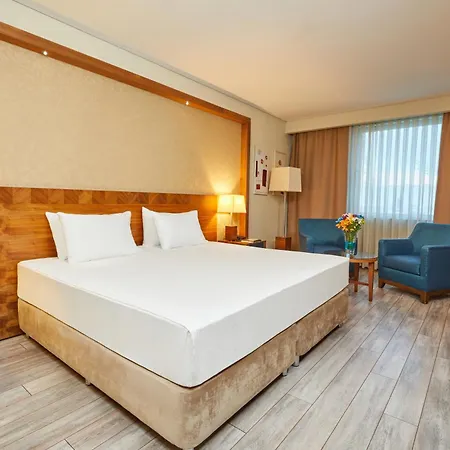Dedeman Convention Center Hotell 5*