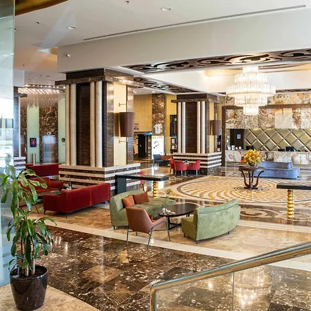 Dedeman Convention Center Szálloda 5*