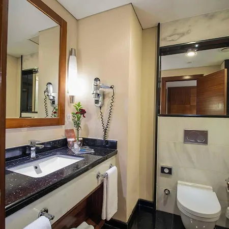 Dedeman Convention Center 호텔 5*