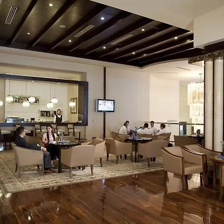 Hotell Dedeman Convention Center 5*