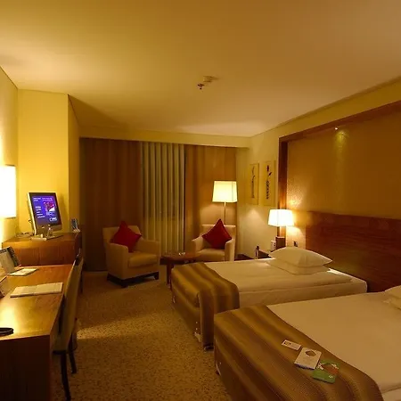 Dedeman Convention Center Hotell 5*