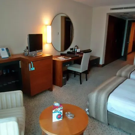 Dedeman Convention Center Hotell