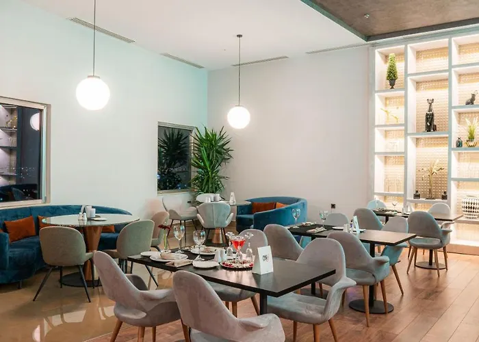 Dedeman Convention Center Otel