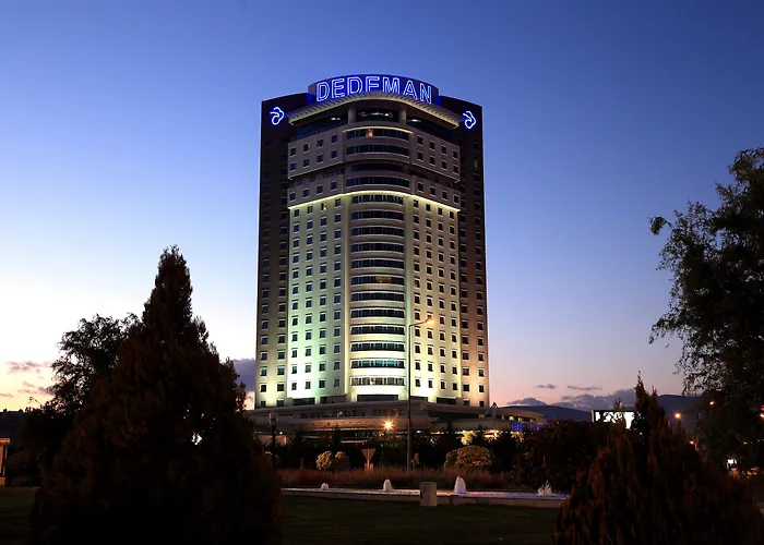 Dedeman Convention Center 5* Konya