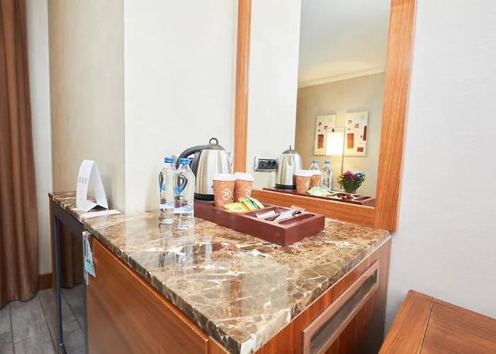 Dedeman Convention Center Otel 5*