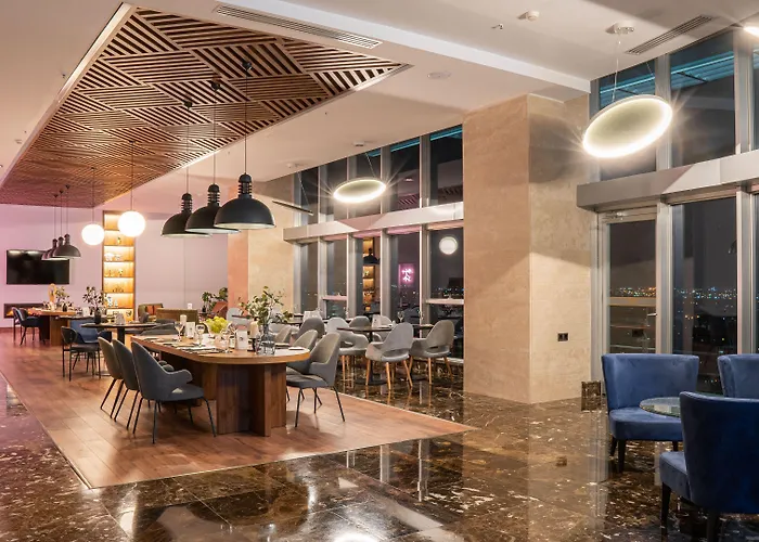 德德曼科尼亚酒店及会议中心